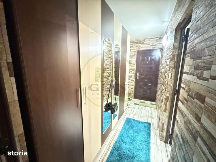 Apartament cu 2 camere semidecomandat, mobilat în Rovine