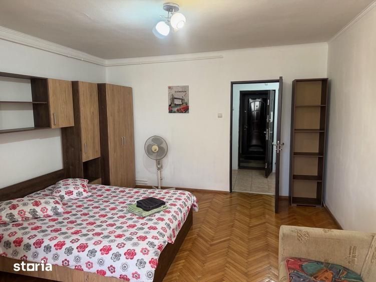 Garsonieră în Micro 14