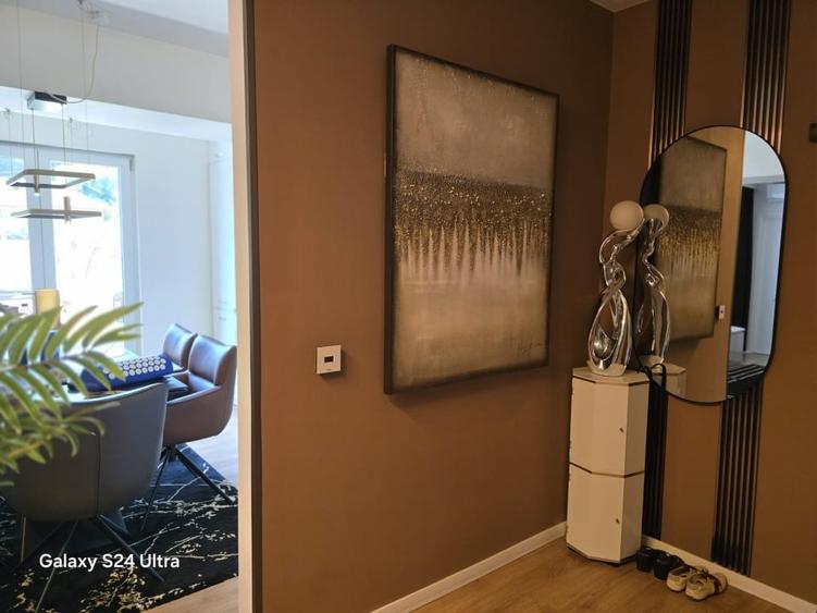 Apartament cu 3 camere, mobilat în Centrul Civic