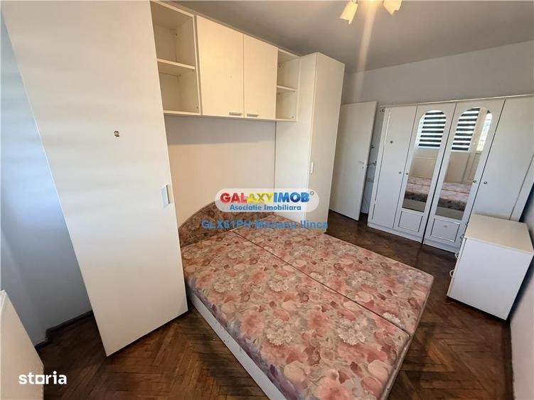 Apartament cu 3 camere decomandat, mobilat în Republicii