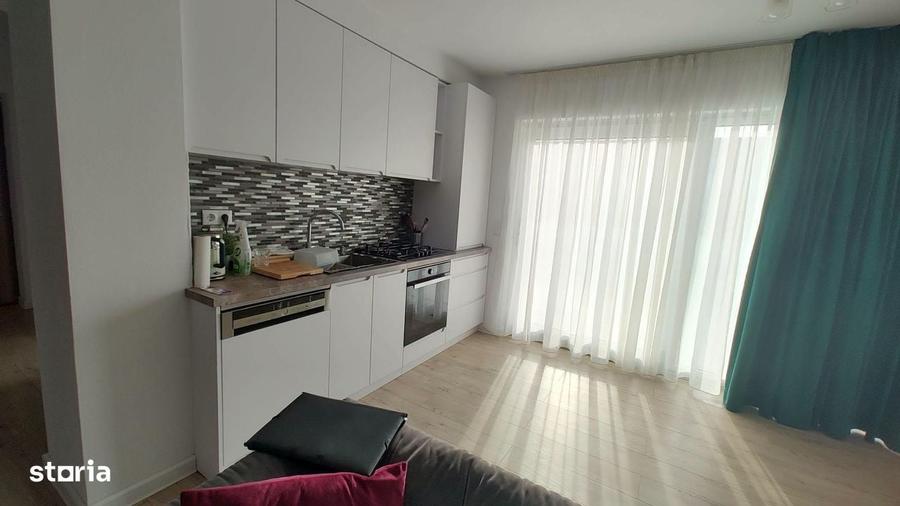 Apartament cu 3 camere în Sub Arini