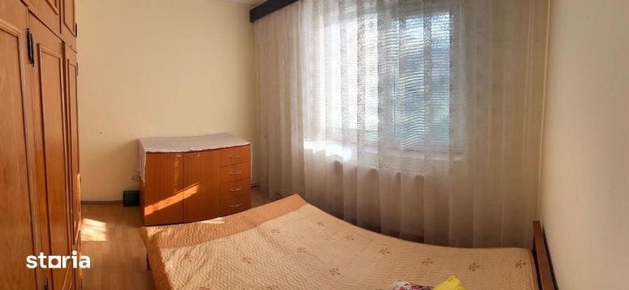 Apartament cu 4 camere în Central