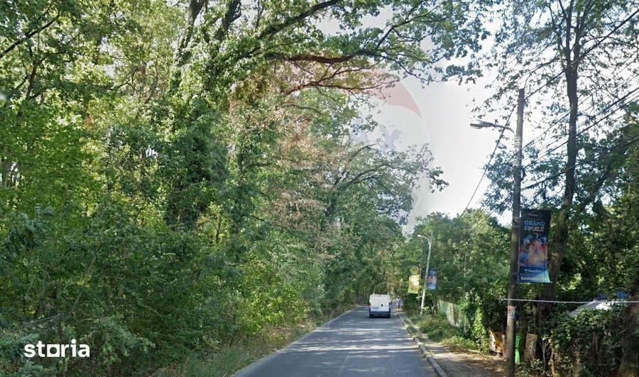 Teren de 9700 mp, în Băneasa