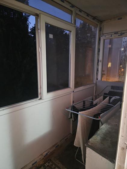 Apartament cu 2 camere decomandat în Exterior Vest