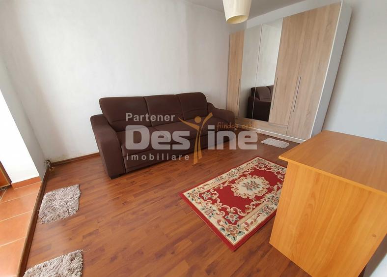 Garsonieră semidecomandată în Lipovei