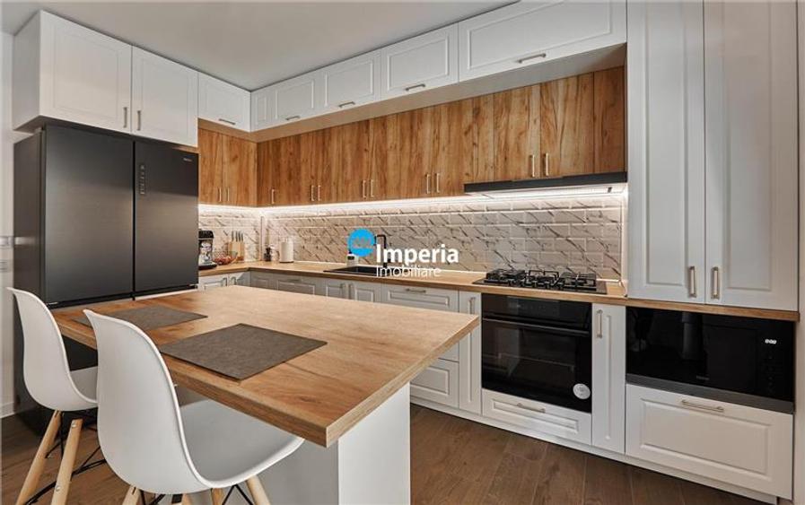 Duplex cu 4 camere cu Canalizare în Valea Ursului