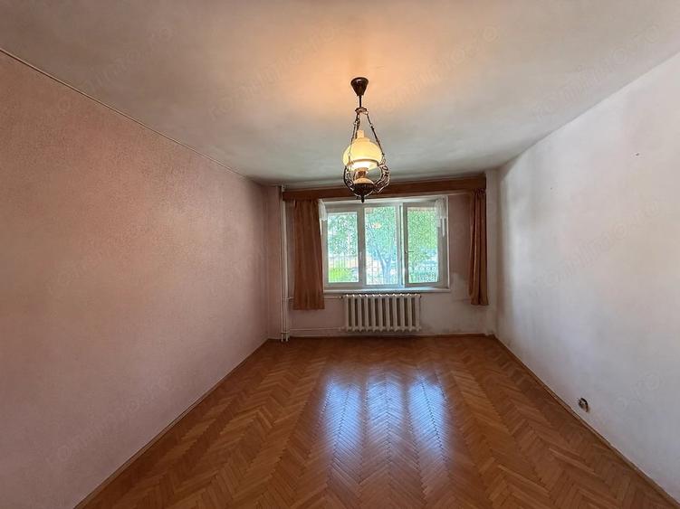 Apartament cu 2 camere - Parter - Decebal - 1