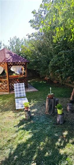 Apartament cu 5 camere decomandat în Lunca Cetățuii