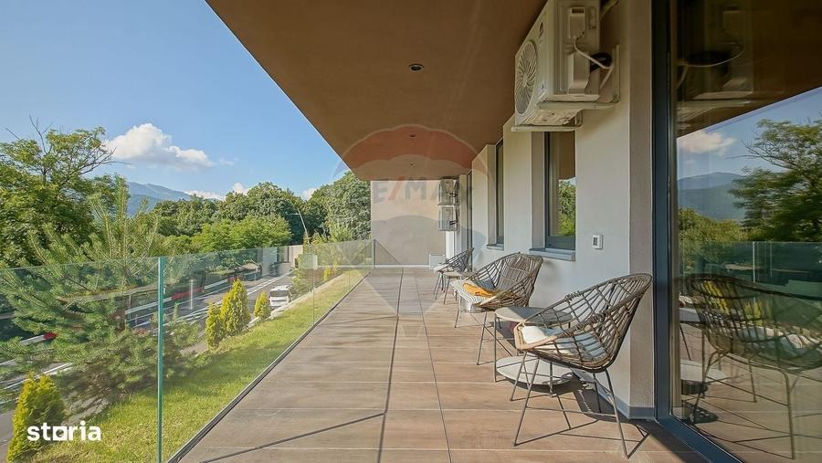 Apartament cu 3 camere în Drumul Poienii
