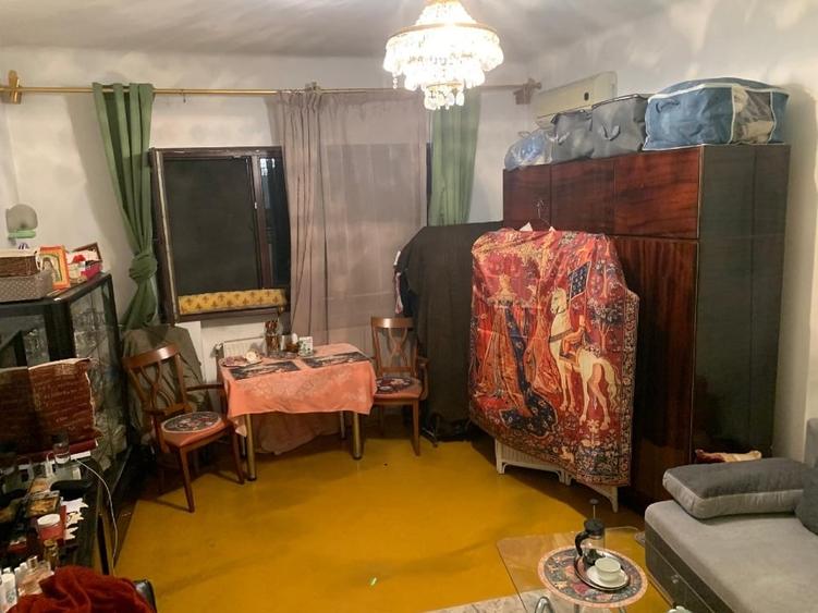 Apartament cu 4 camere decomandat în Unirii