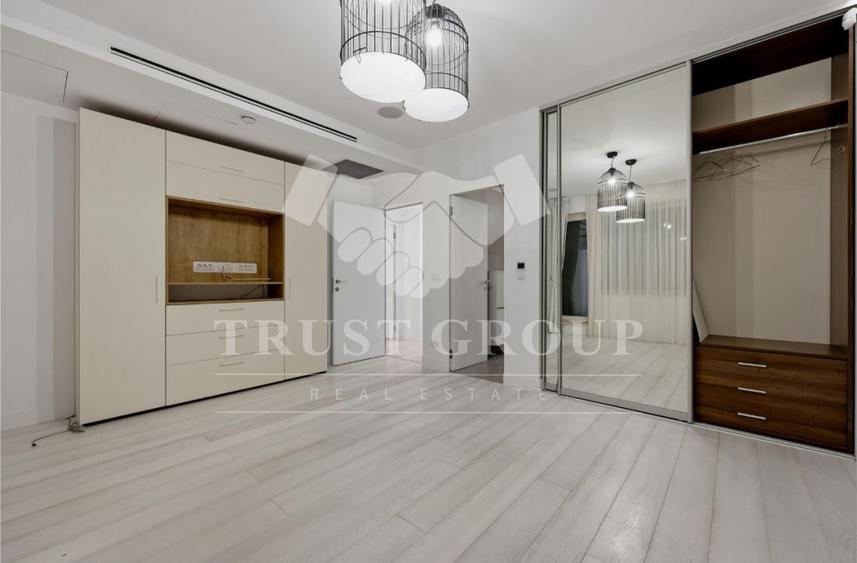 Apartament cu 5 camere decomandat, mobilat în Șoseaua Nordului