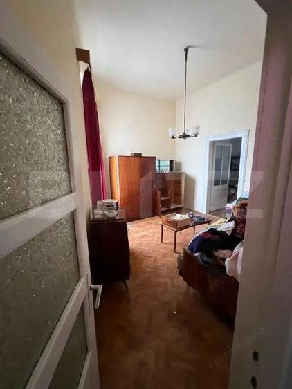 Casă cu 3 camere cu Teren 166 Mp în 7 Noiembrie