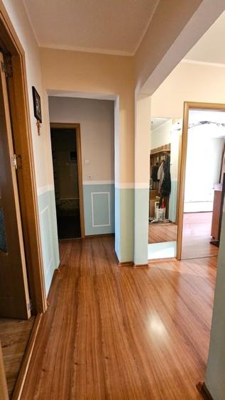 Apartament cu 4 camere în Inel II