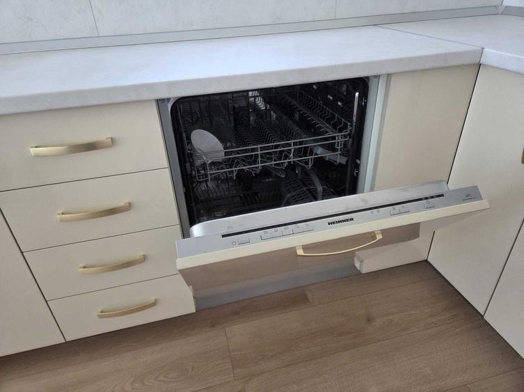 Apartament cu 2 camere semidecomandat în Nord