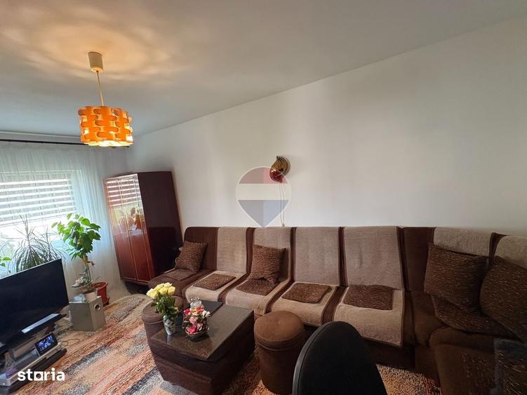 Apartament cu 2 camere decomandat în Micălaca