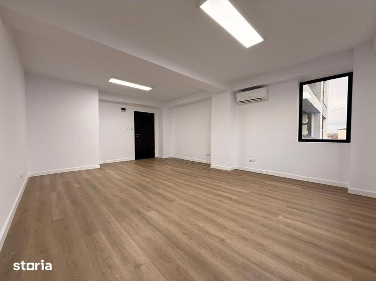 Spațiu comercial, de 28.65 mp, în Ultracentral