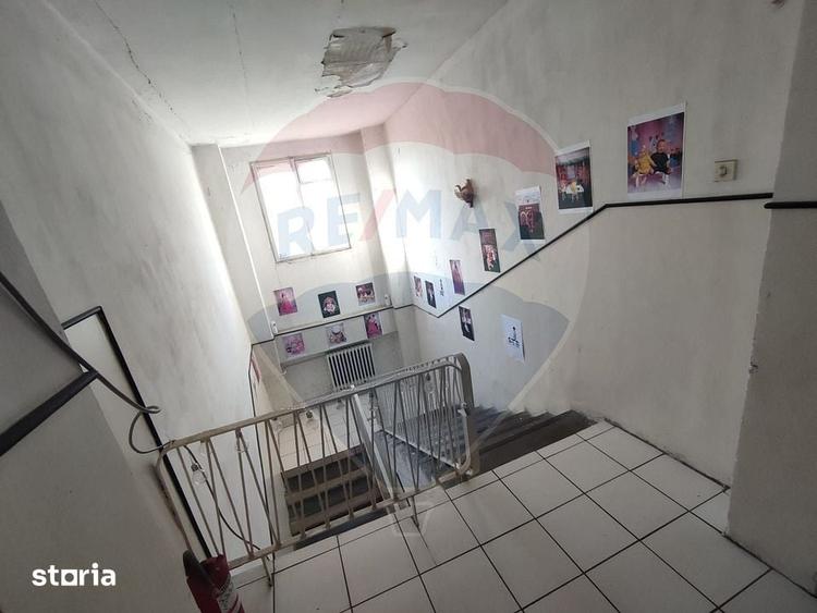 Spațiu comercial, de 15 mp, în Industriilor