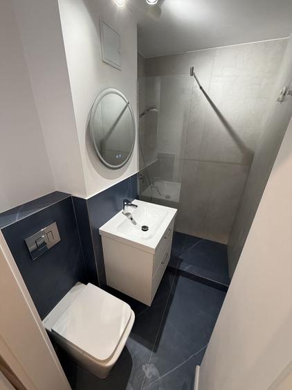 Apartament cu 2 camere, mobilat în Victoriei