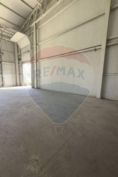 Spațiu industrial, de 480 mp, în Exterior Est