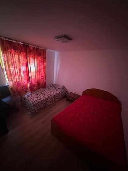Casă cu 3 camere în Florești