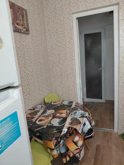 Apartament 3 camere, ?iglina 1, etaj 3, centrala termica, bloc anvelopat - 18