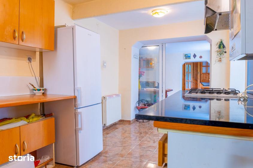 Apartament cu 4 camere în Centrul Istoric