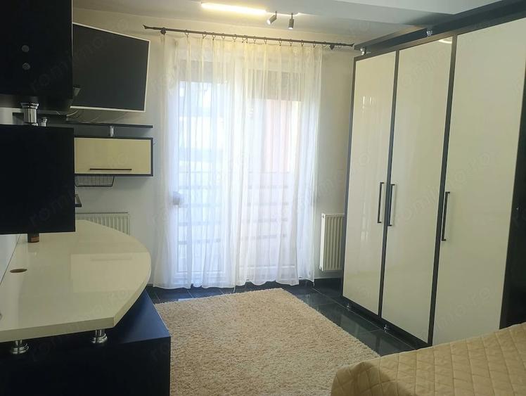 Inchiriez apartament 2 camere, Bdul Soarelui - 1