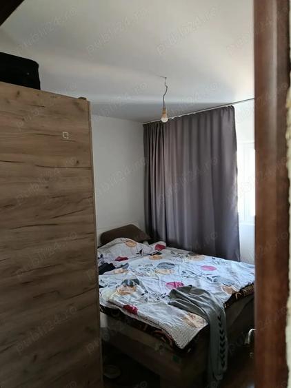 Apartament cu 3 camere semidecomandat în Militari