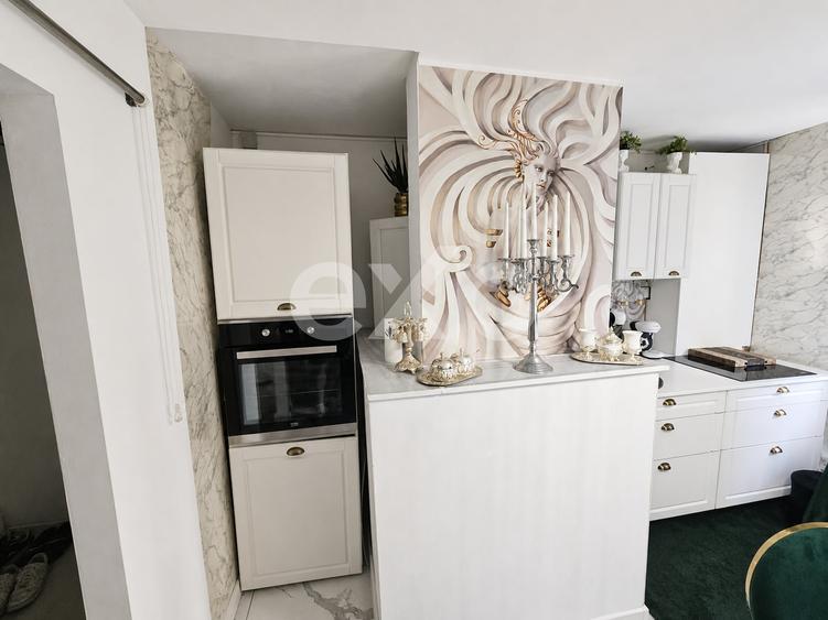 Apartament cu 3 camere decomandat, mobilat în Câmpina