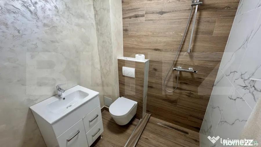 Apartament cu 3 camere semidecomandat în Dacia