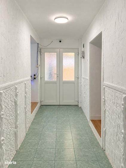 Casă cu 3 camere în Suseni