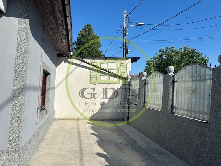 Casă individuală cu 6 camere cu Canalizare în Românești