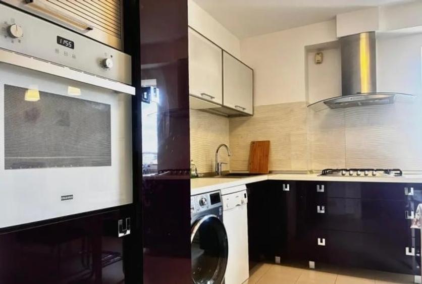 Apartament cu 4 camere decomandat, mobilat în 13 Septembrie