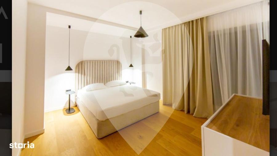 Apartament cu 4 camere, mobilat în Central