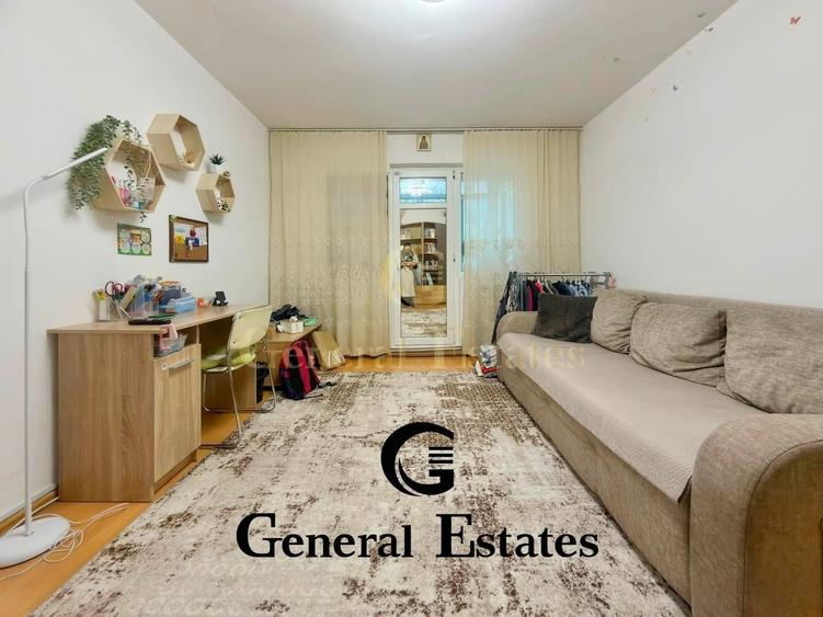 Apartament cu 2 camere semidecomandat în Mircea cel Bătrân