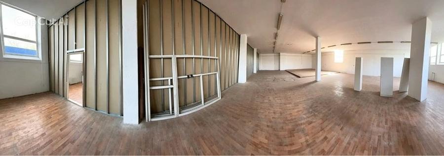 Spațiu comercial, de 491 mp, în Central