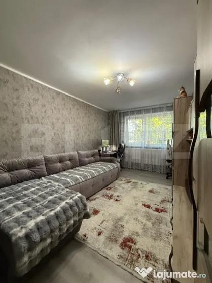 Apartament cu 2 camere decomandat în Micro 13