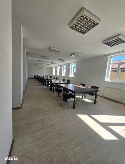 Spațiu comercial, de 213 mp, în Tokai