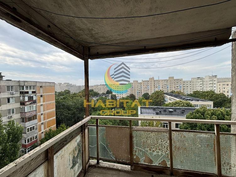 Apartament cu 4 camere decomandat în Berceni
