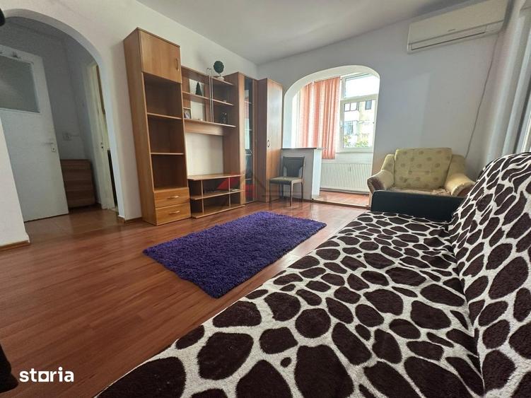 Apartament cu 2 camere nedecomandat, mobilat în Podu Roș