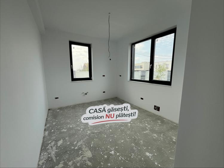 Casă individuală cu 4 camere cu Teren 500 Mp în Balotești