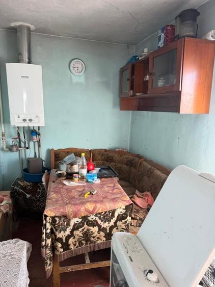 Casă individuală cu 3 camere cu Canalizare în Central