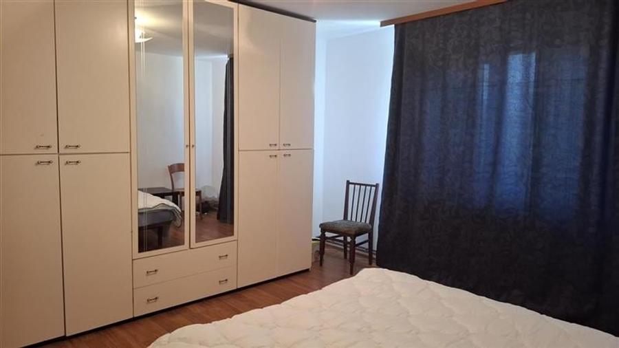 Casă individuală cu 4 camere cu Teren 1250 Mp în Petrești
