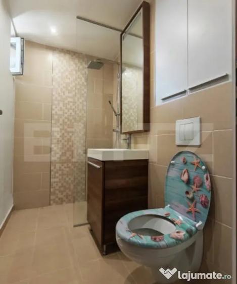 Apartament 4 camere decomandat, etaj intermediar, Splaiul Cr - 4