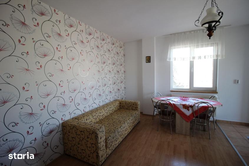 Apartament cu 3 camere în Dâmbul Rotund