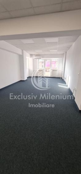 Birou, de 132 mp, în Unirii