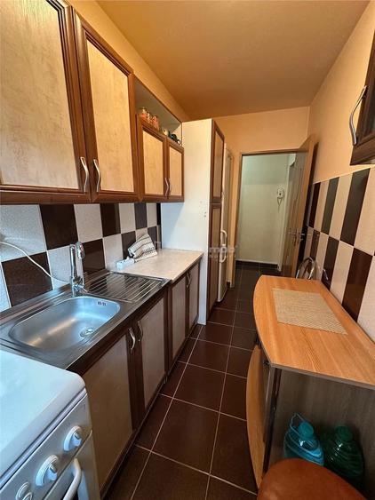 Apartament cu 2 camere semidecomandat în Luncă