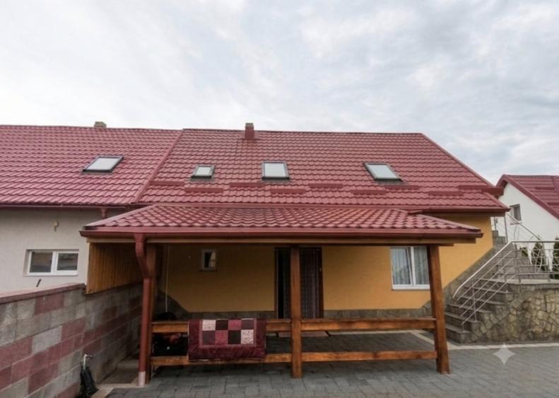 Duplex cu 2 camere cu Canalizare în Exterior Nord