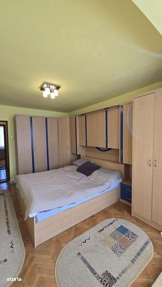 Apartament cu 4 camere în Central
