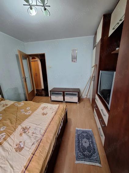 Apartament cu 2 camere decomandat în Piața Centrală